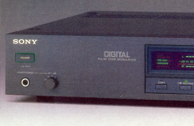 PCM-процессор-Sony PCM-701ES.png