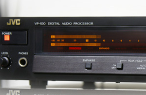 PCM-процессор-JVC VP-100.png