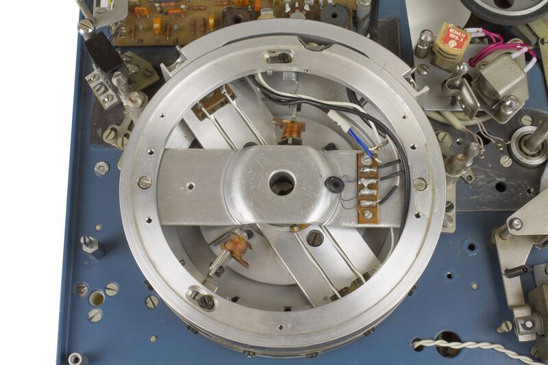 Файл:ЛОМО ВК (1).jpg